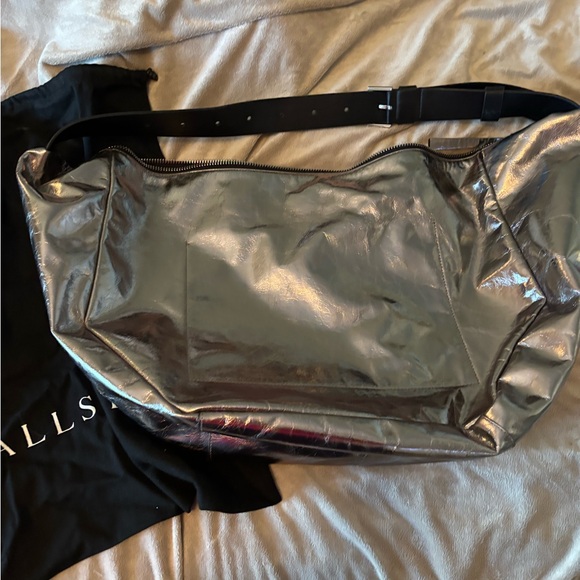 Allsaints -Madea oversized leather hobo - Picture 6 of 11